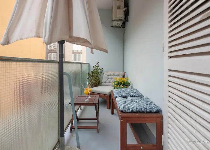 Luciana\'S City Centre Hideout